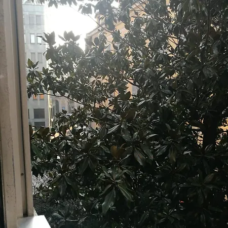 Elegant Close To Brera Design District Apartment Milan